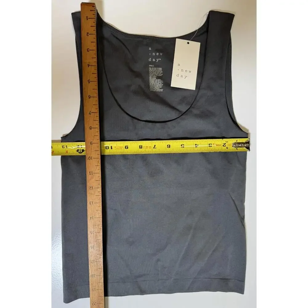 A New Day Tank Top Gray Seamless Scoop Neck Womens S NEW NWT - Picture 3 of 5